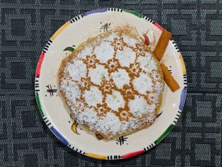 Pastilla au Poulet et aux Amandes