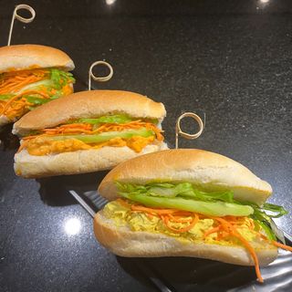 2 Sandwiches Belg Froids + 1 Gratuite