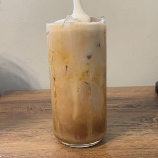 Iced Mocha blanche latte