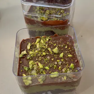 Cake dubai
