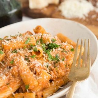 Pâtes à la sauce blanche