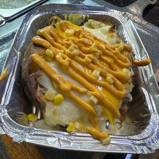 Patata Asada Trois Fromages