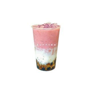Strawberry  Boba 草莓咸法酪