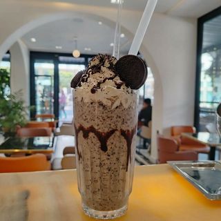 Milkshake Oreo Cookie