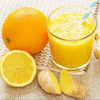 عصير البرتقال بالليمون والزنجبيل