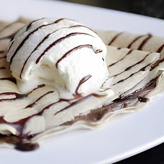Crepe profiterole