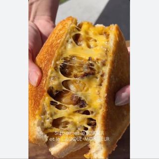 Toast steak