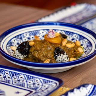 Tajine Bœuf Aux Pruneaux