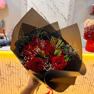 B rose rouge