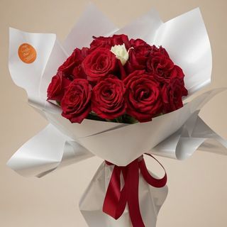 Bouquet des roses rouges 20 rose