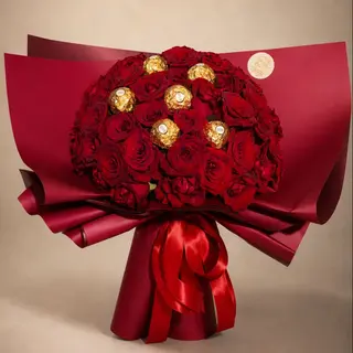 Grand bouquet 50 rose rouge avec chocolat Ferrero