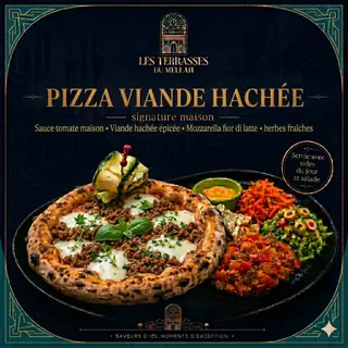Pizza Kefta Viande Hachée avec Salade du Jour