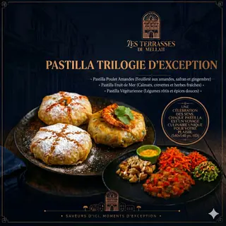 Pastilla Poulet ou pastilla fruit de mer ou végétarienne  avec salade et frite
