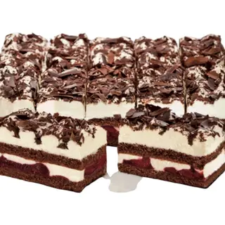 Gâteau fourré chocolat noir fondant