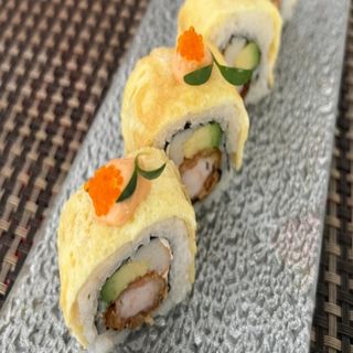 Yellow Rolls Crevette Tempura