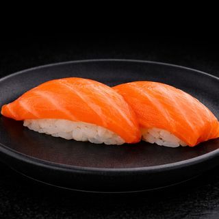 NIGIRI SAUMON  - 2Pcs