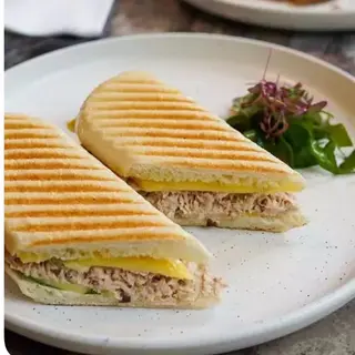 Panini thon