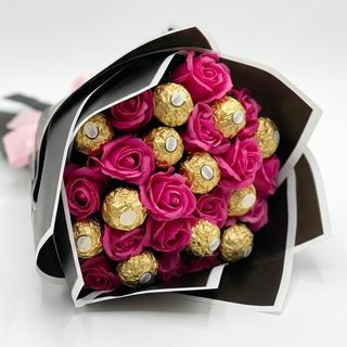 Bouquet de roses 20 roses fuchsia et chocolatée