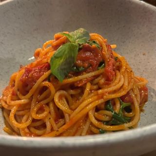 Spaghetti Pomodoro E Basilico