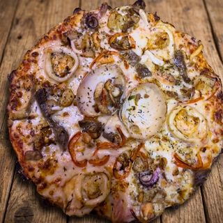 Pizza reina del mer