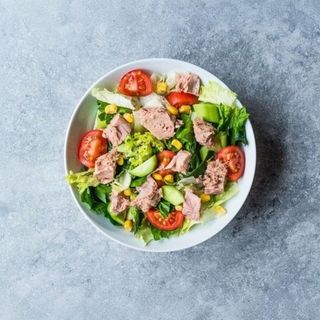 سلطة طون شرقية. Salade thon oriental