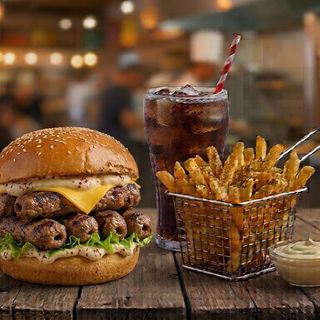 Menue hamberger kebab viande