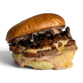 Mushroom Beef Stack Burger – Légèrement Épicé