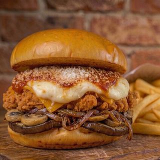 Burger Parmigiana