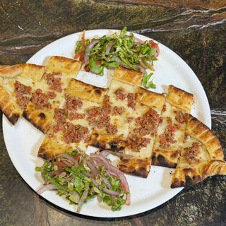 Pide Viande Hachée