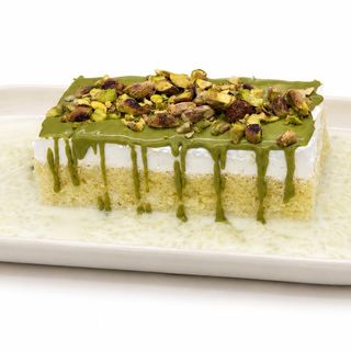 قشطوطة بلفستق Qashtota à la pistache