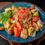 Funchoza in stil asiatic