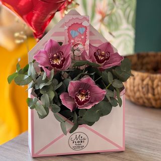 Plic floral cu orhidee