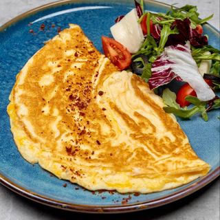 Omletă cu mozzarella