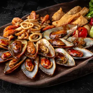Platou mediteranian