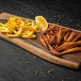 Pietroșel prăjit cu cartofi pai