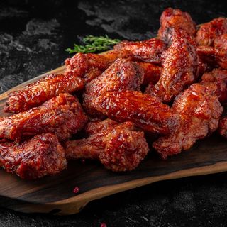 Aripioare de pui in glazură 320g