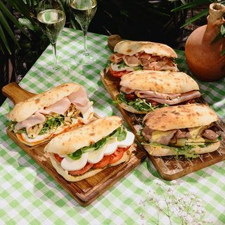 Set Amici Cinque-5 panini
