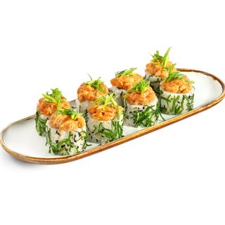 Roll Salmon Urban