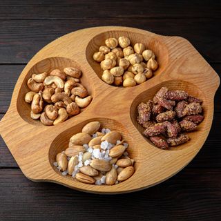 Nuts Plate