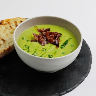 Supă cremă de mazare