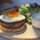 Hash brown & Beefsteak