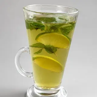 ALOE VERA, IASOMIE, MENTĂ ȘI LIME