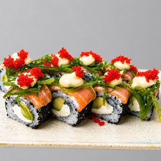 Black sesame sushi
