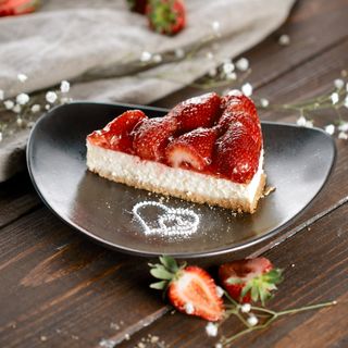 Seasonal Fruit Cheesecake