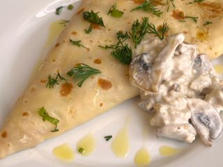 Clătite cu julien de pui