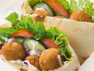 Poke Bowl cu falafel