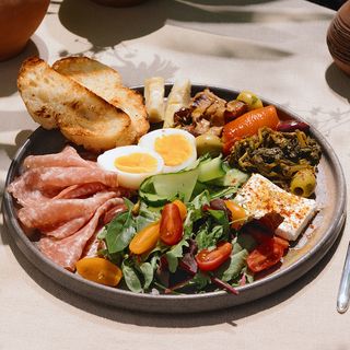 Средиземноморский завтрак / Dejun Mediteraneean