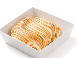 Cinnabon roll/ Cinnabon