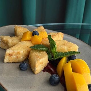 Сыр бри в панировке/ Cascaval brie in pane