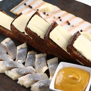 Восхищение мужчины/ Încântarea Bărbatului